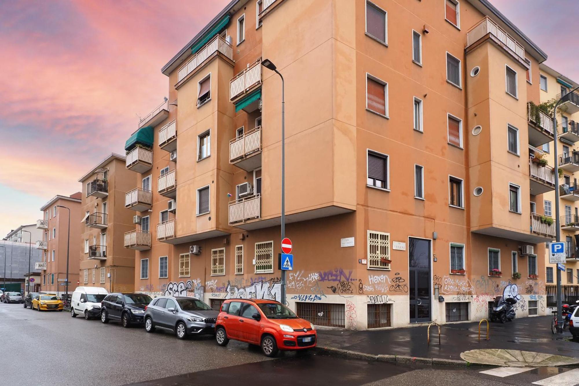 Apartamento Primopiano - Tofane Milán Exterior foto